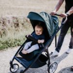 Smiloo Happy+ ist ein moderner Buggy für junge Familien und der perfekte Begleiter auf Reisen.