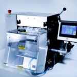 Automatische T-375 Tischmaschine mit ZEBRA-Thermodrucker und der “next bag out”-Methode. (Bildquelle: BAGMATIC® GmbH)