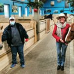 v.l. Marita Görges (Tierheim Lindern) mit Annette Engelhardt (Ballermann Ranch)