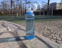 Kavodrinkflasche BPA frei - ohne Weichmacher - langlebig leicht handliches schickes Design - unzerbrechlich - große Schrauböffnung