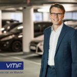 VMF-Vorstandsvorsitzender Frank Hägele begrüßt den 17. Premiumpartner.