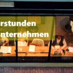 Überstunden in Unternehmen (Bildquelle: https://unsplash.com/photos/NSFG5sJYZgQ)