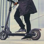 Wer einen E-Scooters besitzt