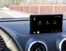 Parkster hat die Parkster App um Schnittstellen zu Apple CarPlay und Android Auto erweitert (Die Bildrechte liegen bei dem Verfasser der Mitteilung.)