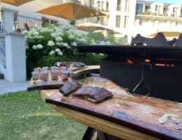 Küsten-Barbecue und Störtebeker Bier im Strandhotel Zingst