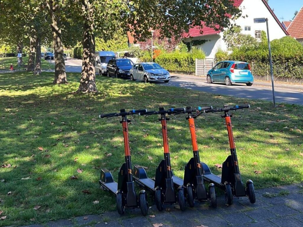 ZEUS Scooters startet in Kaiserslautern (Die Bildrechte liegen bei dem Verfasser der Mitteilung.)