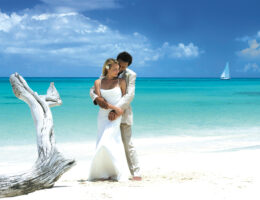 Auf Antigua und Barbuda können Paare ihre Traumhochzeit erleben. (Die Bildrechte liegen bei dem Verfasser der Mitteilung.)