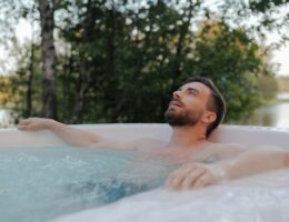 Whirlpools und Sauna von Perfekt Wellness