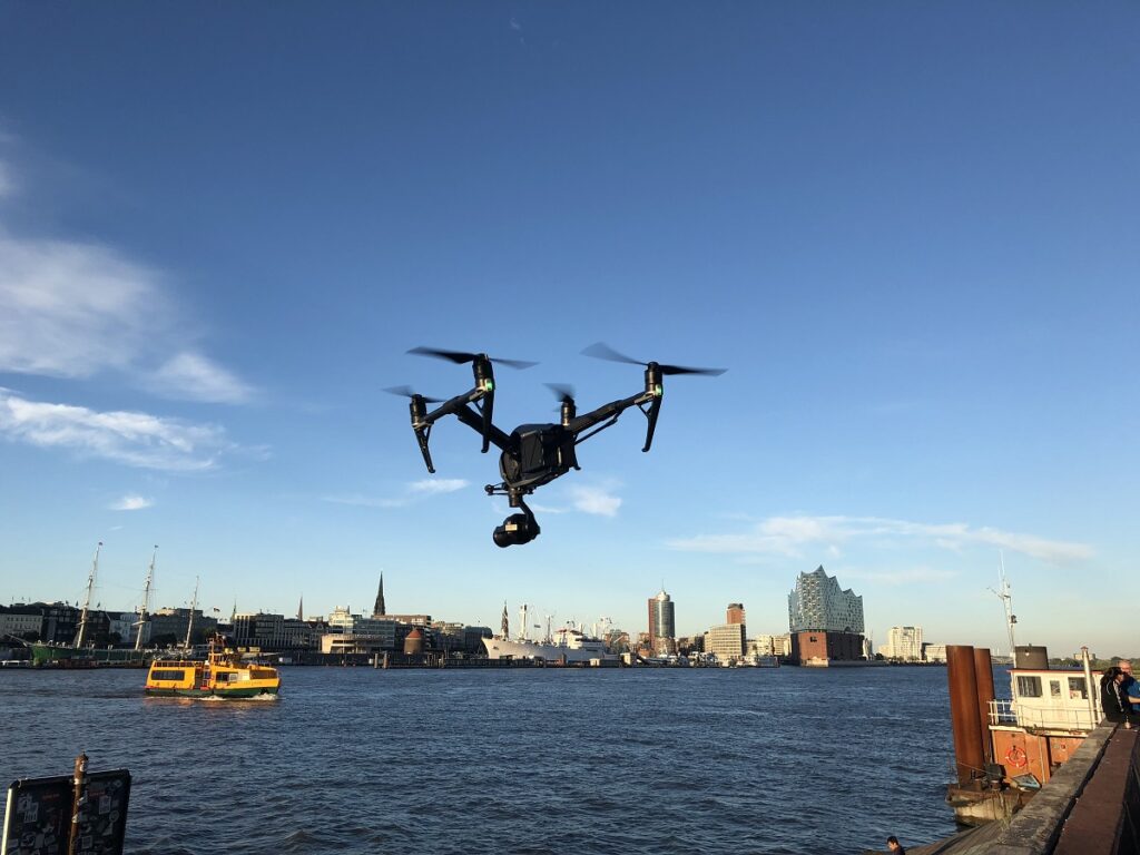 KI beschleunigt Ausweisen von Drohnen-Flugverbotszonen als Basis für deren wirtschaftlichen Einsatz (Die Bildrechte liegen bei dem Verfasser der Mitteilung.)