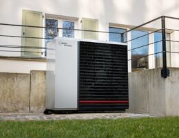 Die neue alpha innotec Hybrox mit 11 kW oder 16 kW (Die Bildrechte liegen bei dem Verfasser der Mitteilung.)