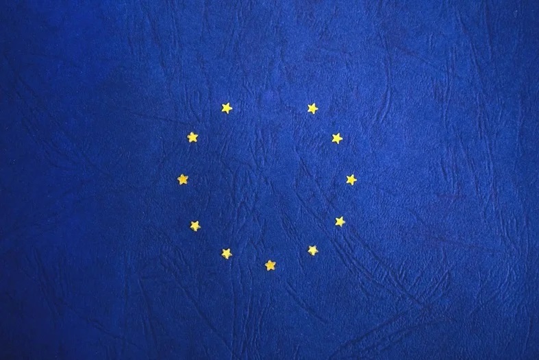 Europa-Flagge (Bildquelle: @pexels)