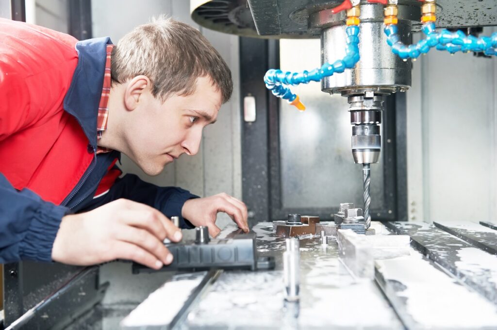 Rüstkosten und -zeiten signifikant reduzieren: Mit proMExS von Sack EDV-Systeme (Bildquelle: iStock-149495024)