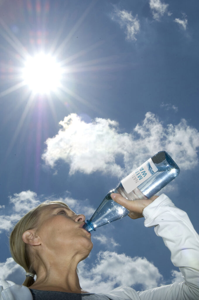 Richtig Trinken bei Hitze (Die Bildrechte liegen bei dem Verfasser der Mitteilung.)