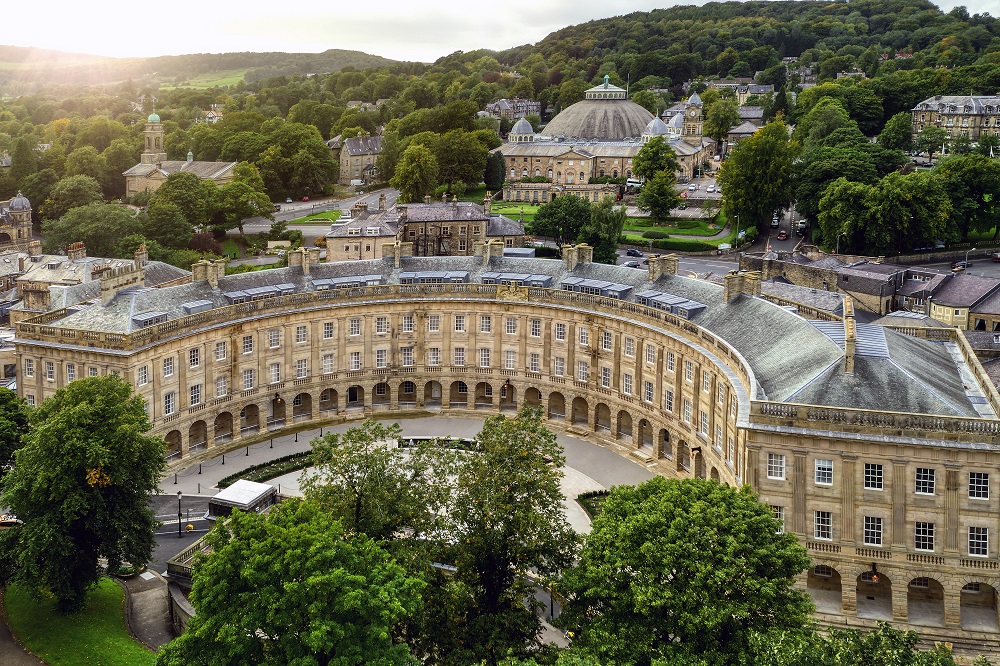 Das Buxton Crescent der Ensana Health Spa Hotels nahe Machester bietet seinen Gästen 5-Sterne-Luxus. (Die Bildrechte liegen bei dem Verfasser der Mitteilung.)