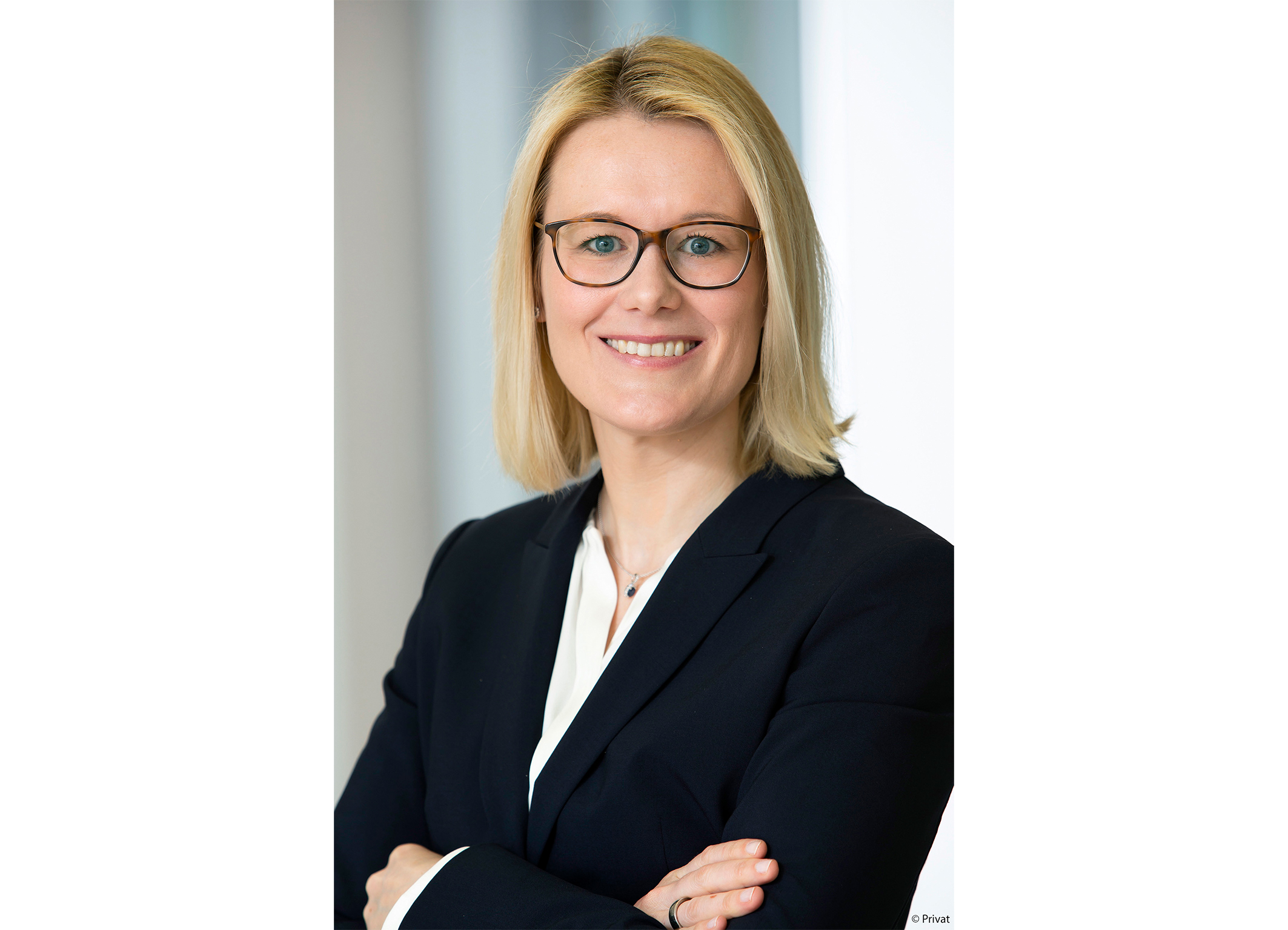 Industrieverband Klebstoffe e.V.: Dr. Kathrin Hein zur neuen Vorstandsvorsitzenden gewählt