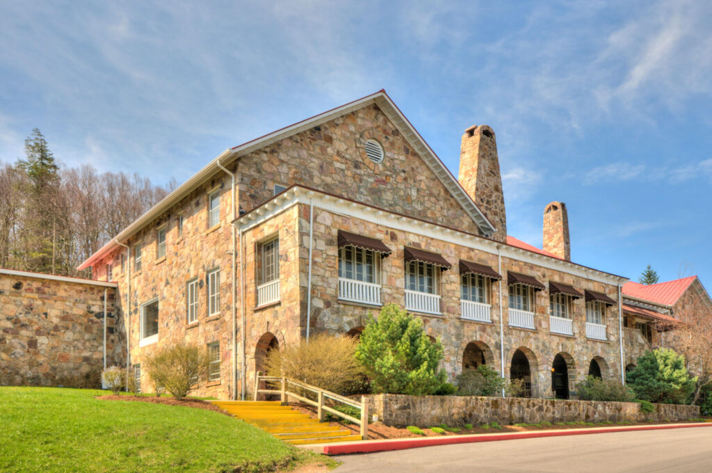 Legendär bei Fans des Films Dirty Dancing: die Mountain Lake Lodge in Virginia (Bildquelle: Sean Shannon Photography)