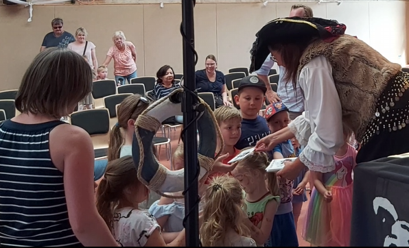 Spektakuläres Ivenacker Eichenfest: Piratenshow und Highlights für die ganze Familie