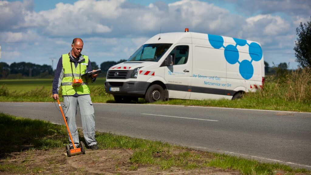 Symbolbild: Gasspürer für HanseWerk-Tochter Schleswig-Holstein Netz im Einsatz.