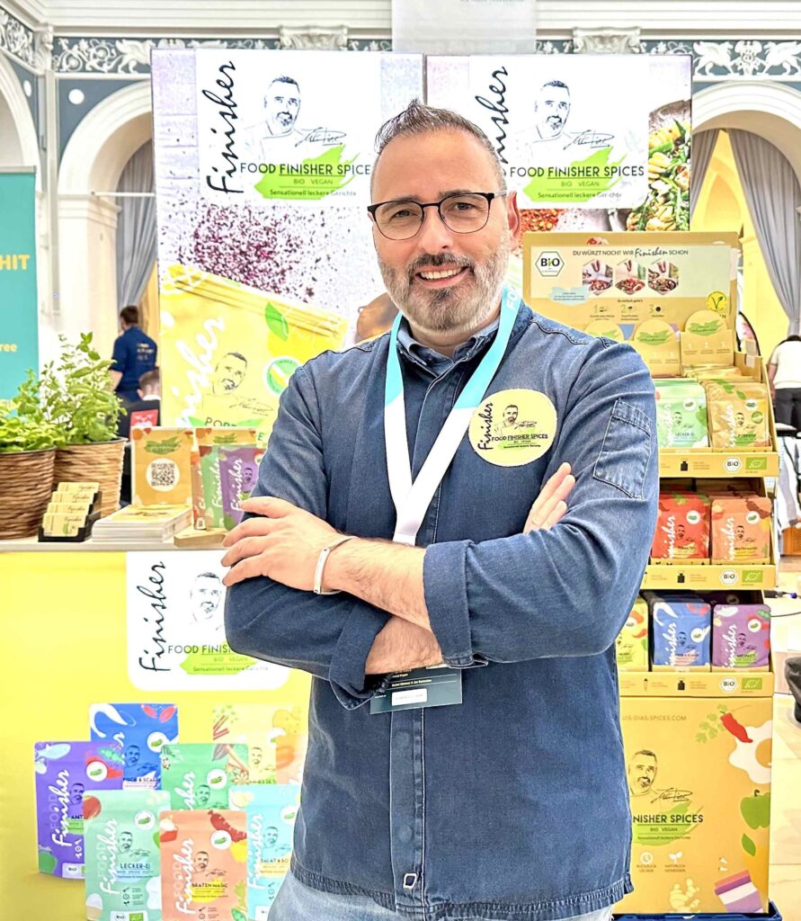 Spitzenkoch Luis Dias präsentiert seine Food Finisher Spices auf ausgesuchten Gourmettagen