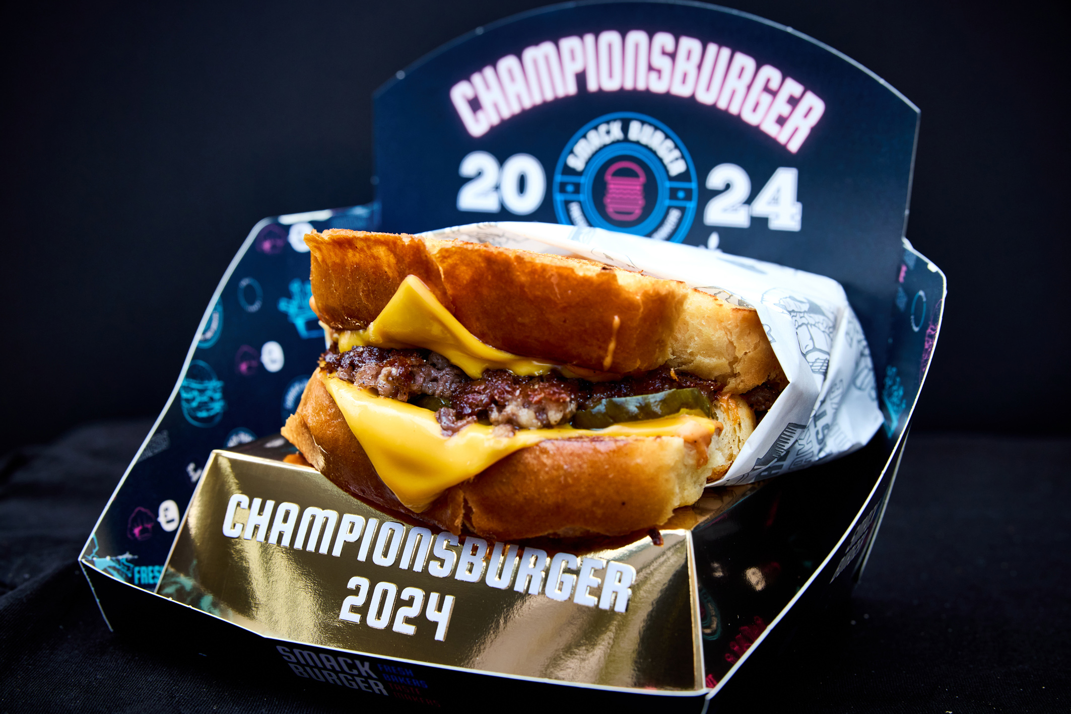 "The Champions Burger" feiert Finale in München. (Die Bildrechte liegen bei dem Verfasser der Mitteilung.)