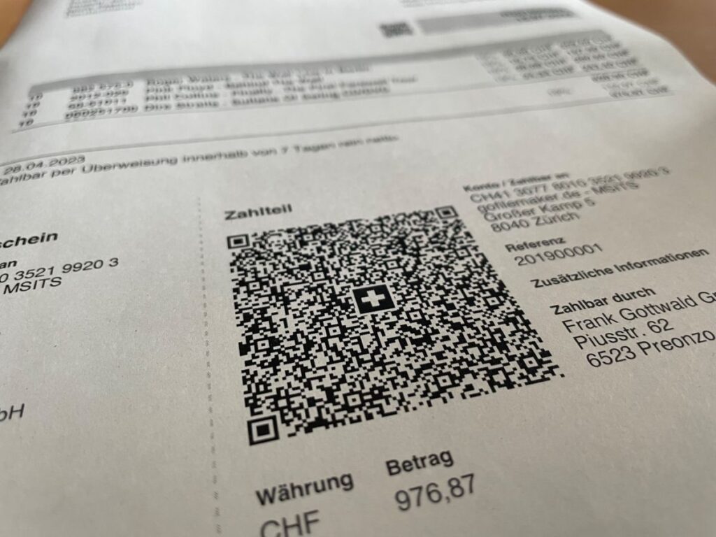 Überblick zur Schweizer Swiss-QR-Rechnung und ERP-Software (© gofilemaker)