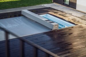 Coverseal Poolabdeckung mit Solarbetrieb